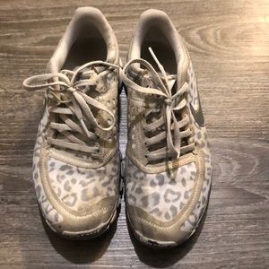 Nike Free white leopard